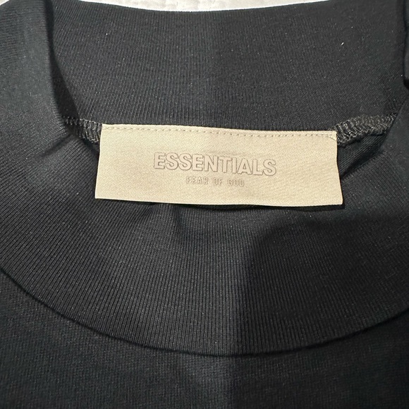 ESSENTIALS T-shirt - Picture 4 of 8